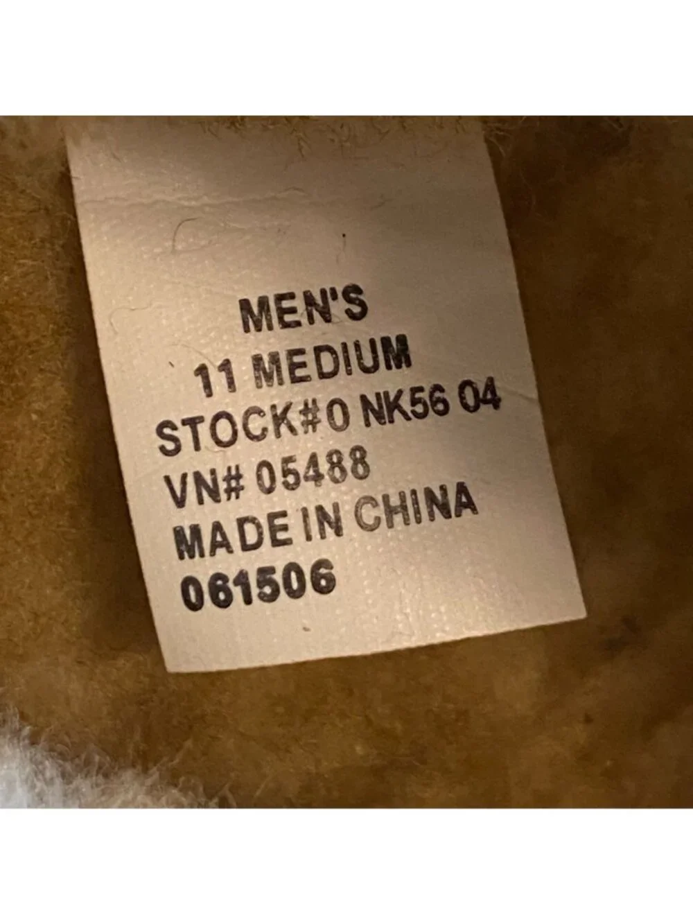 L.L.Bean Mens Wicked Good Lodge Chukkas Shearling-Lined Suede SZ 11 Tan Slippers